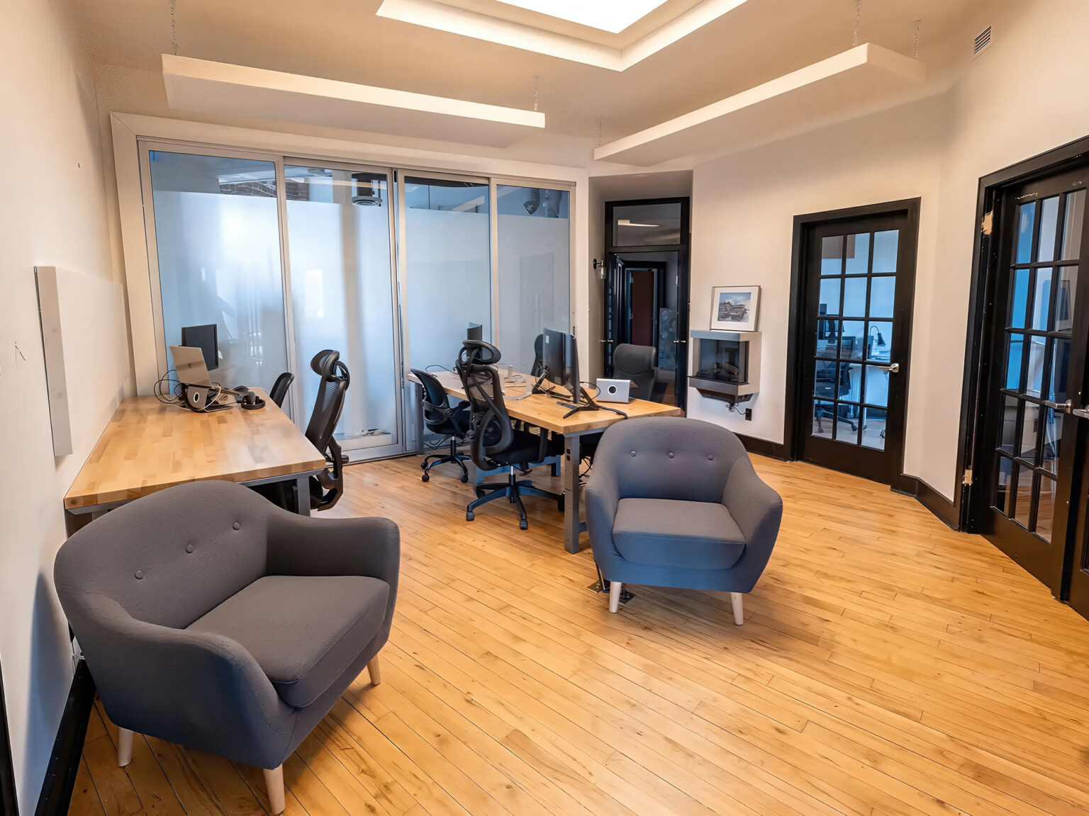 Hub from entrance to floor v2