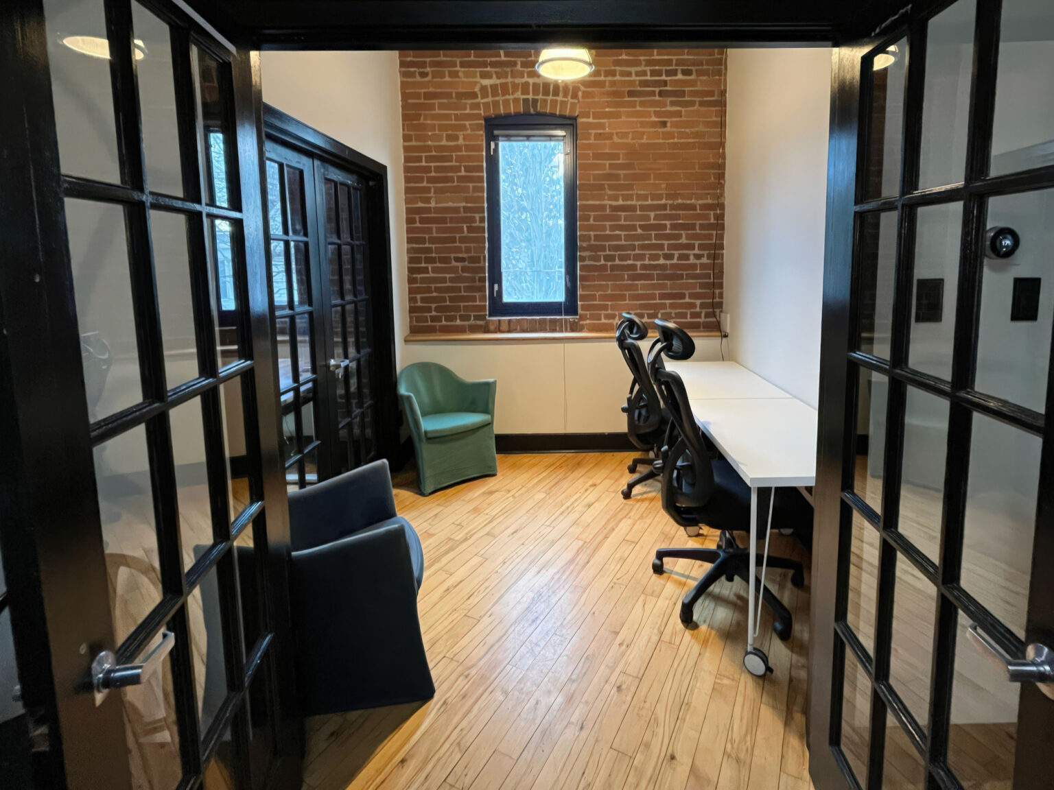 Office Gallery 06